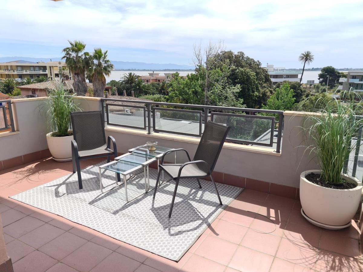 Penthouse Genneruxi Hotel Cagliari Bagian luar foto